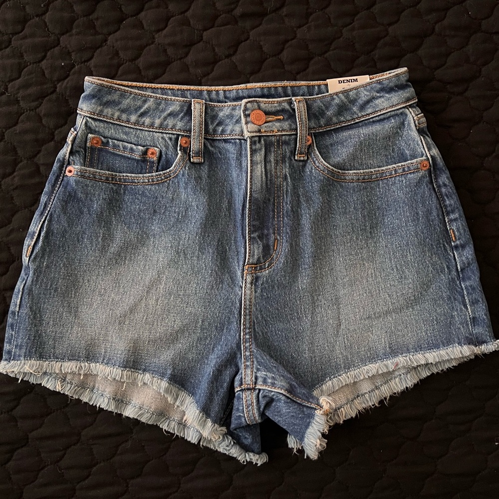 *NWT* VS PINK Denim High-Waisted Shorts